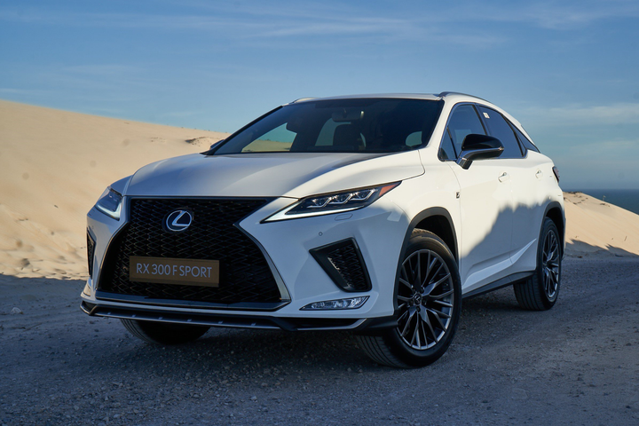 Loạt xe gầm cao tiền tỷ ra mắt tại Việt Nam đầu năm 2022 - 6