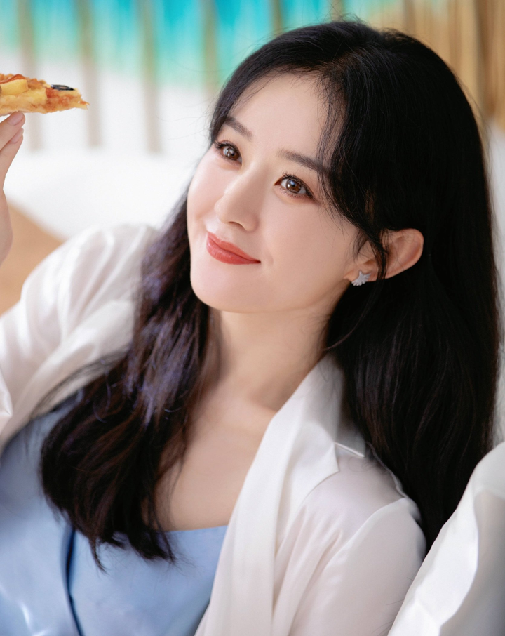 Cay đắng phía sau hào quang của các nữ minh tinh Hoa ngữ - 2