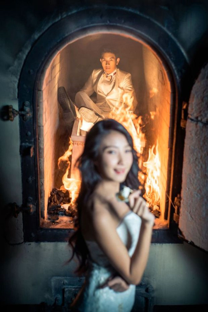 Cặp đôi rủ nhau ra nghĩa địa chụp ảnh cưới, 'nổi da gà' khi nhìn thành quả - 5