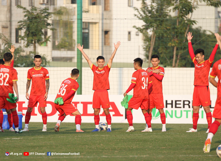 Hùng Dũng: 'Tuyển Việt Nam sẽ mang lại cái Tết đặc biệt cho người hâm mộ' - 2