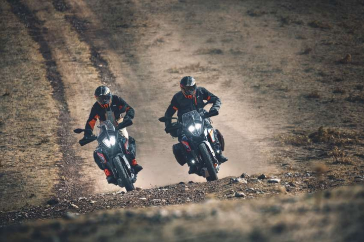 KTM 390 Adventure 2022 thay đổi thiết kế, giữ nguyên động cơ - 4