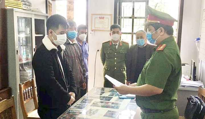 Khởi tố thanh niên lừa đảo rồi nhắn tin đe dọa ‘xử đẹp’ bị hại - 1