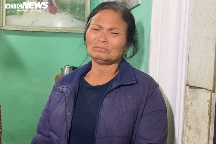 Bé gái bị đinh ghim trong sọ: Bà nội nhiều lần ngăn cản nhưng mẹ vẫn mang bé đi - 1