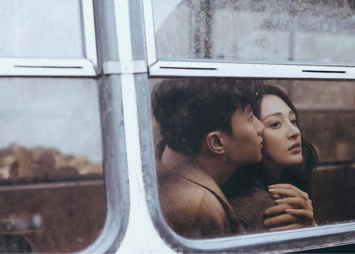 Kỷ niệm 9 năm bên nhau, Quốc Trường khoe ảnh tình tứ với Bảo Anh - 7