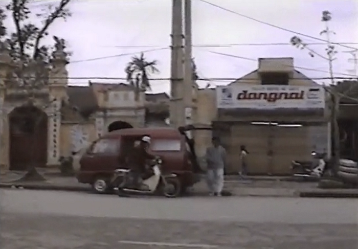 Clip hiếm ghi lại cảnh Tết Hà Nội cách đây 27 năm, bồi hồi ngắm mà nhớ ký ức xưa - 3