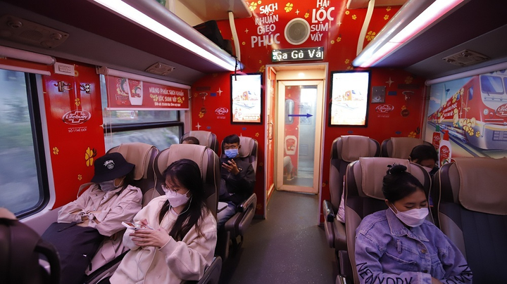 Lifebuoy giúp người dân bình an, sạch khuẩn để trở về nhà Tết Nguyên đán 2022 - 1