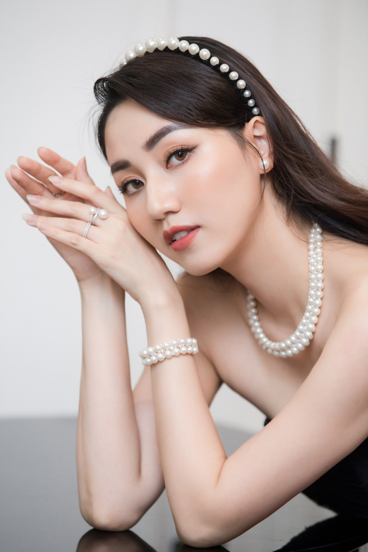 Top 3 Hoa hậu Hoàn vũ Việt Nam 2015 sống thế nào sau 7 năm đăng quang? - 2