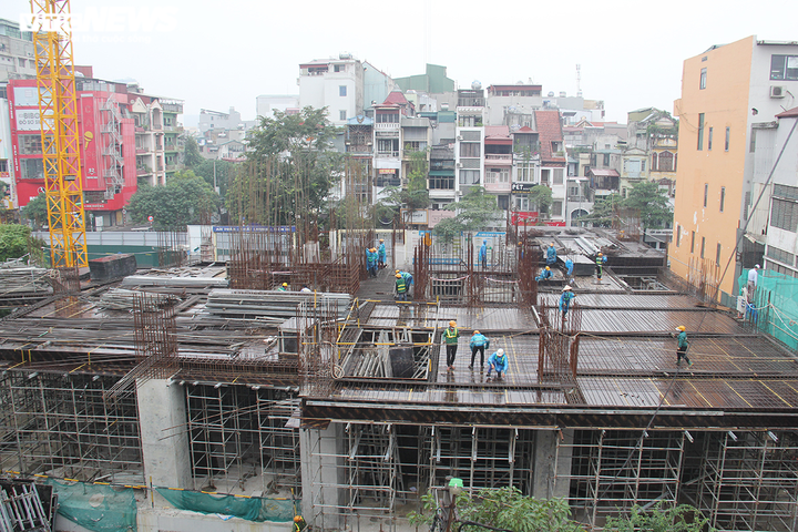 Giá cả đua nhau tăng, doanh nghiệp đau đầu lo lạm phát - 2