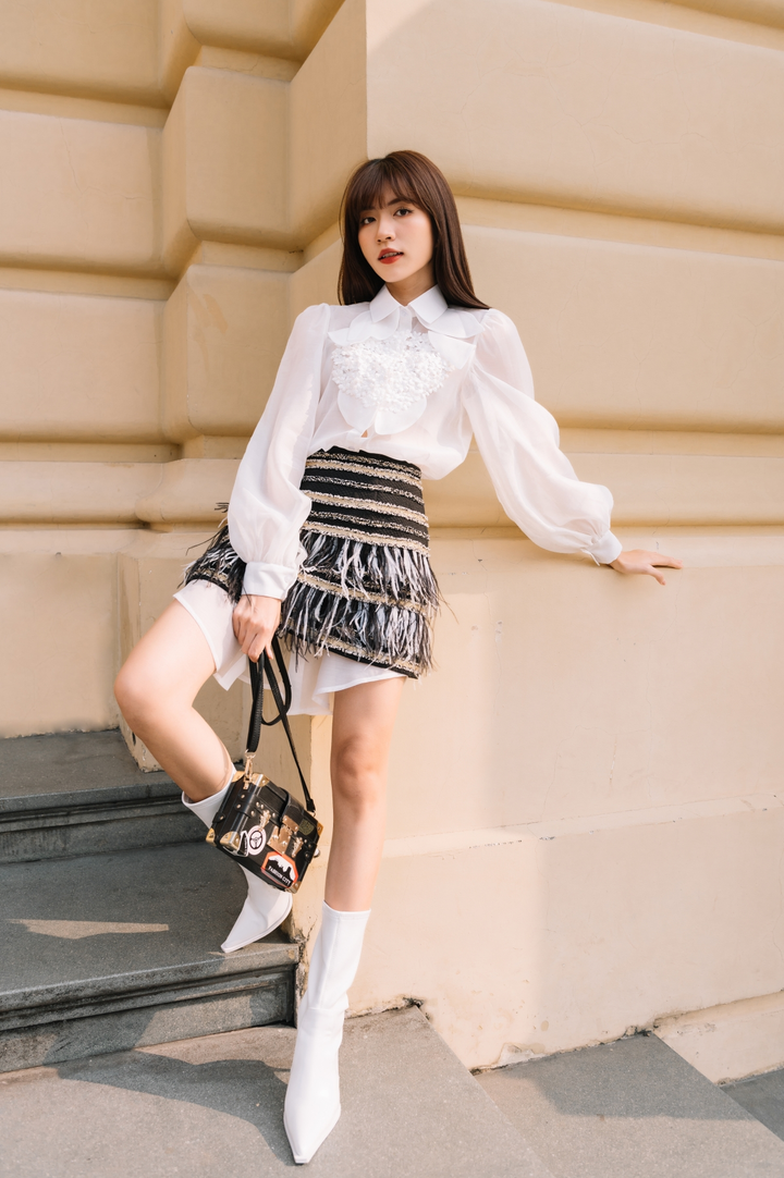 Ngọc Huyền 'Thương ngày nắng về' đáng yêu trong trang phục lạ mắt - 9