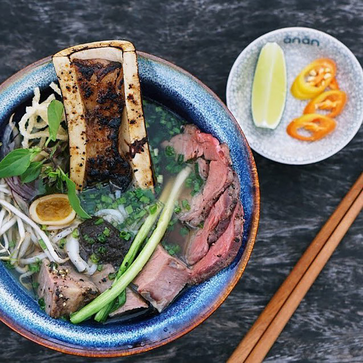 Những tô phở đắt nhất Việt Nam: Hóa ra phở Thìn 90.000 đồng/bát vẫn chưa là gì - 3