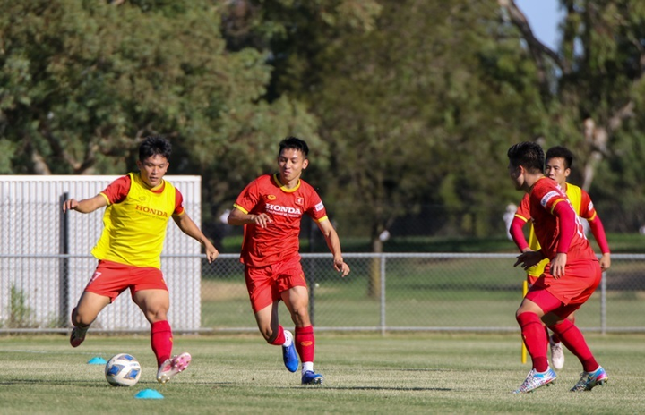 Tuyển Việt Nam không buông xuôi ở vòng loại World Cup 2022 - 1