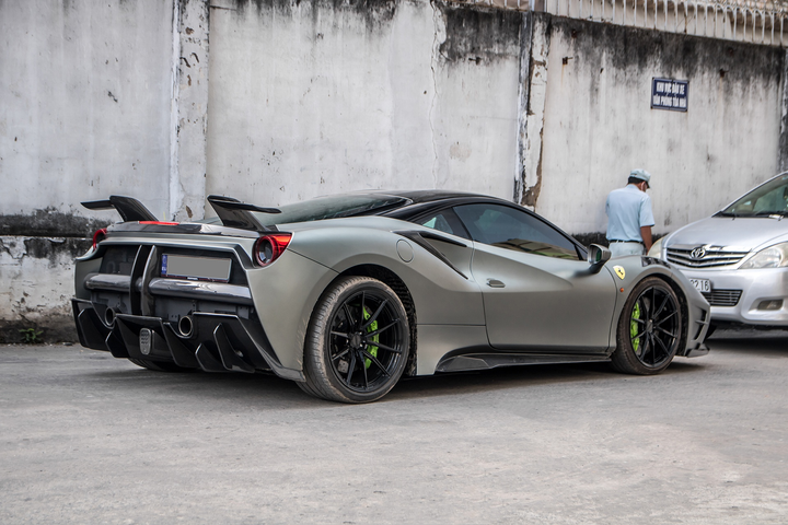 Garage bảo dưỡng siêu xe ảnh 6 Garage bảo dưỡng siêu xe tấp nập dịp cận Tết Nguyên đán - 6