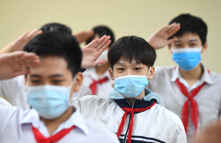 Hà Nội cho học sinh lớp 7 đến lớp 12 đi học từ 8/2 - 1