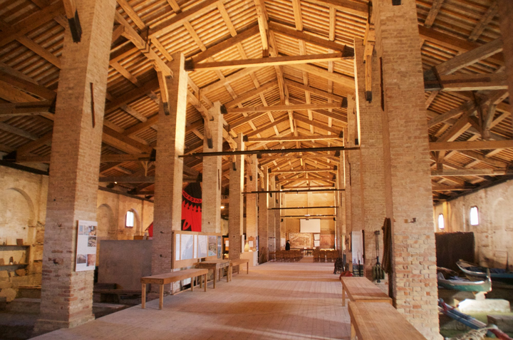 Những địa điểm cách ly dịch bệnh tráng lệ trước khi COVID-19 xuất hiện - 2