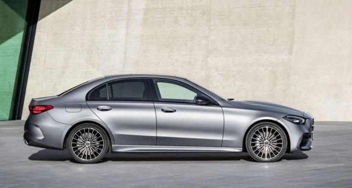 Ảnh chi tiết Mercedes-Benz C-Class 2022 phiên bản Singapore - 12