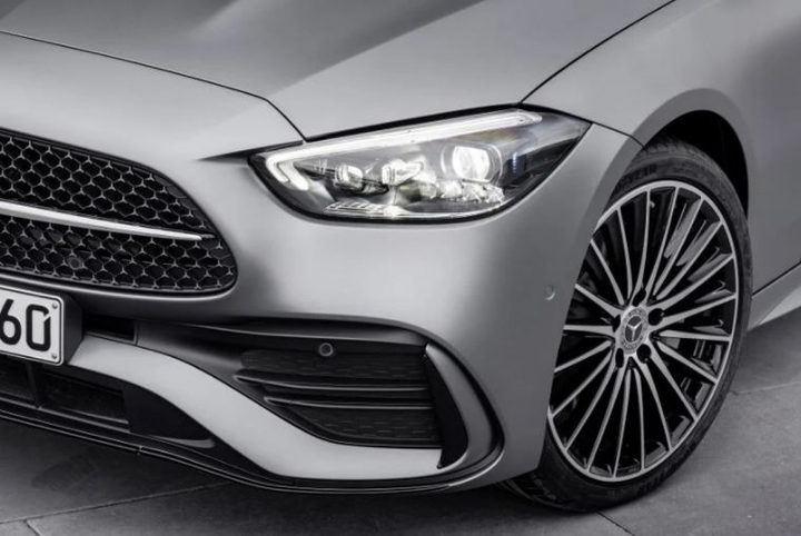 Ảnh chi tiết Mercedes-Benz C-Class 2022 phiên bản Singapore - 5