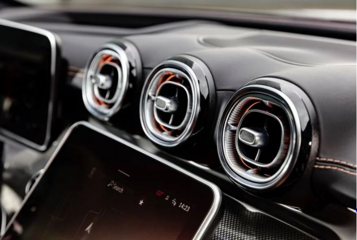 Ảnh chi tiết Mercedes-Benz C-Class 2022 phiên bản Singapore - 9