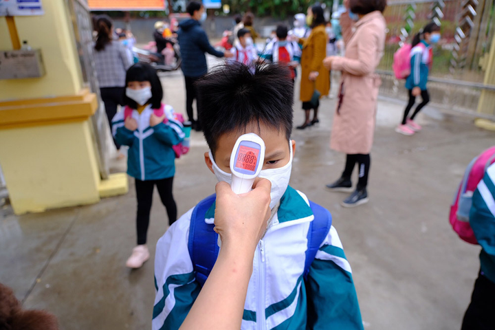 Hà Nội mở cửa trường sau Tết Nguyên đán: Phụ huynh, giáo viên nói gì? - 2