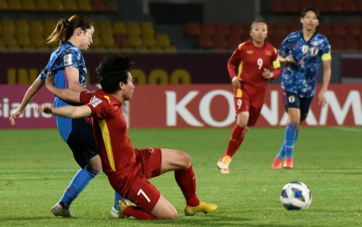 HLV Mai Đức Chung: Tuyển Việt Nam thua Nhật Bản 3 bàn là thành công - 1