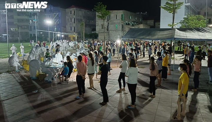 Phó Chủ tịch Bắc Giang kể thời khắc khó khăn nhất khi chống dịch COVID-19 - 3