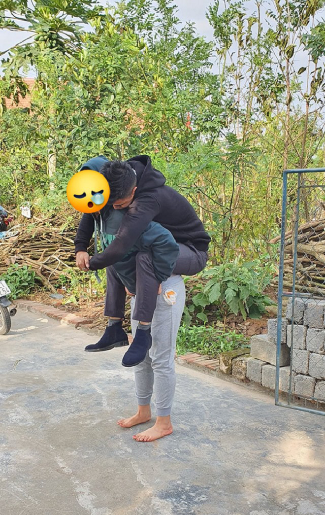 Bi hài cảnh chồng đi chúc Tết say bí tỉ, cô gái phải sang tận nơi cõng về nhà - 2