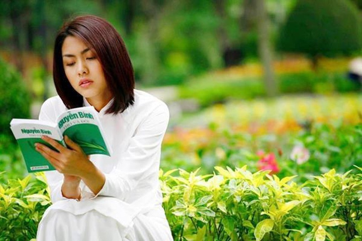 3 mỹ nhân tuổi Dần giàu có, hạnh phúc viên mãn của showbiz Việt - 4