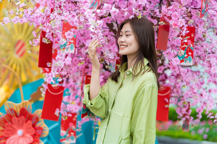 Tết khai lộc vàng, xuân tràn hứng khởi tại 80 TTTM Vincom trên toàn quốc - 4