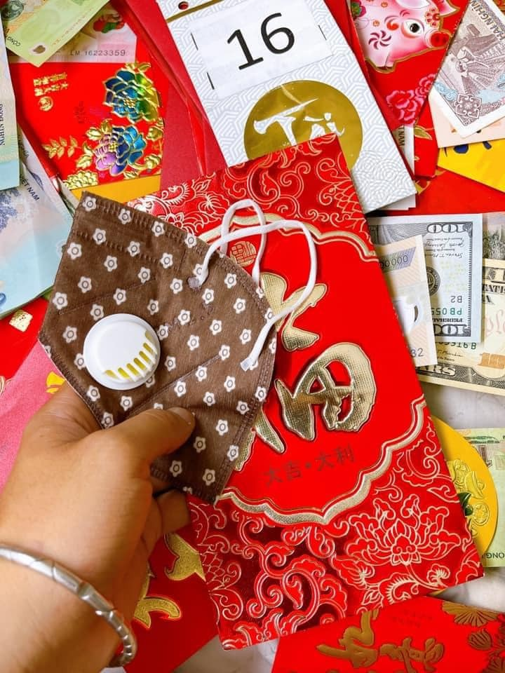 Được lì xì nhưng không xài, bạn trẻ giữ nguyên 936 bao kèm tiền suốt 19 năm - 3