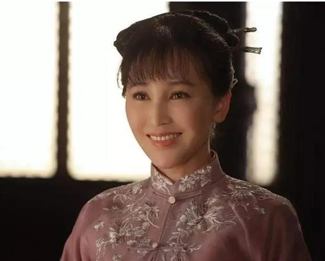 Mỹ nhân 19 tuổi bỏ nhà theo đạo diễn nghèo, sinh 3 con rồi thành minh tinh - 5