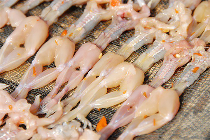 'Vũ nữ chân dài' - Đặc sản miền Tây, dịp Tết cháy hàng dù 500.000 đồng/ký - 1