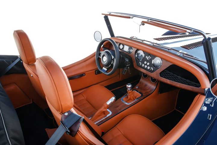 Xe Morgan Plus Four đầu tiên tại Việt Nam về tay ông Nguyễn Quốc Cường - 4