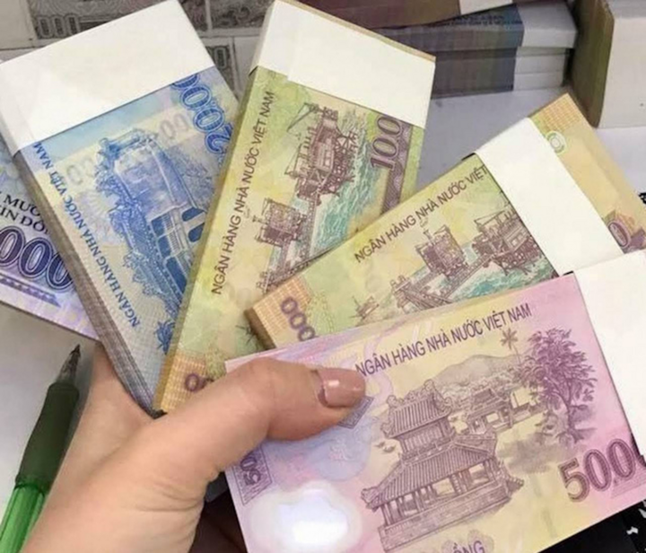 Rầm rộ dịch vụ lì xì online - 1