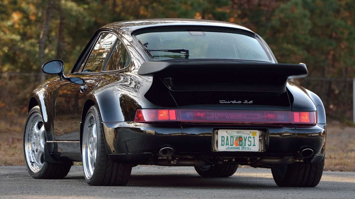 Khám phá Porsche 911 Turbo 1994 trong phim 'Bad Boys' giá 1.43 triệu USD - 2