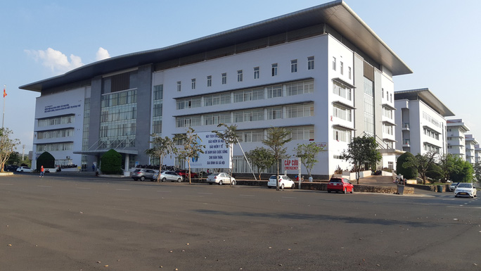 Mâu thuẫn gia đình, người phụ nữ nuốt 12,5 triệu đồng - 1