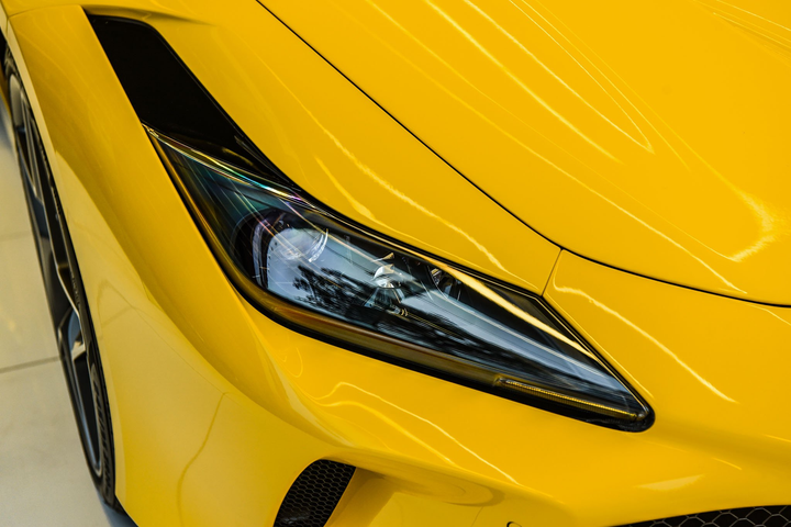 Ferrari F8 Spider ảnh 6 Chi tiết Ferrari F8 Spider với gói nội thất carbon tại Việt Nam - 6