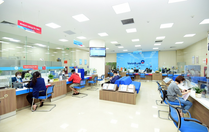 VietinBank chủ động nâng cao năng lực tài chính - 2