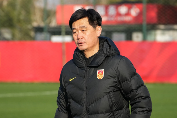 Tuyển Trung Quốc sẽ dùng cầu thủ nhập tịch đấu tuyển Việt Nam - 1