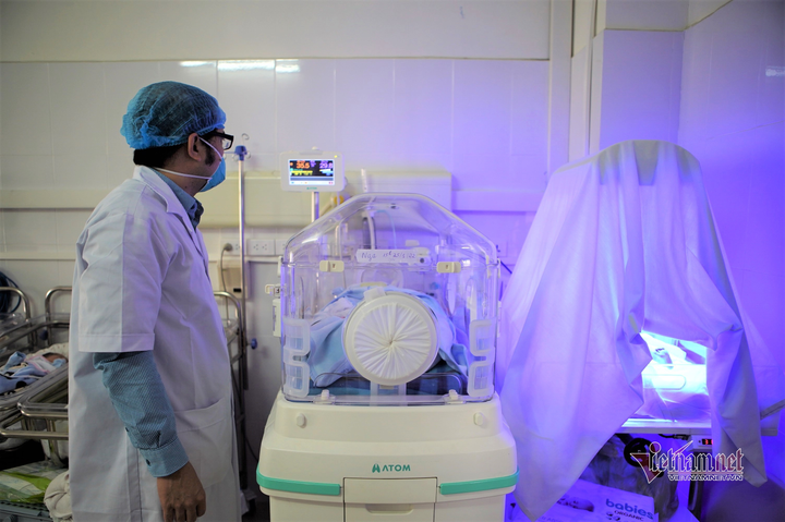 Tết đầu tiên của những em bé chào đời từ mẹ mắc COVID-19 - 5