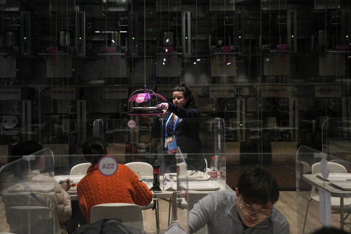 Cuộc sống trong 'bong bóng' Olympic mùa Đông Bắc Kinh - 9