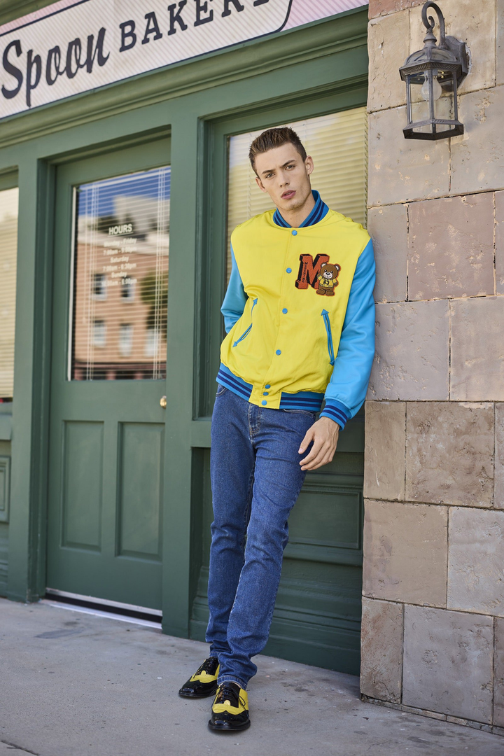 Đầu năm, 12 con giáp nên mặc đồ màu gì để được may mắn? - 6