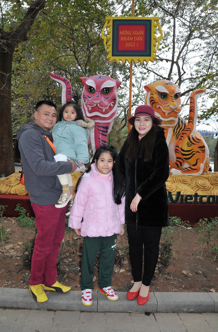 Tết ở Vbiz: Thủy Tiên an yên giữa ồn ào, Đàm Vĩnh Hưng lao vào 'cuộc chiến' mới - 7