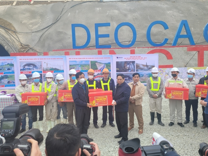 Thủ tướng: Tư duy đột phá, đẩy mạnh phân cấp để đất nước có 5.000km cao tốc - 3