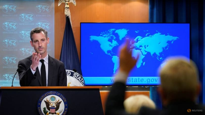 Mỹ cảnh báo các công ty Trung Quốc không giúp Nga chống lại lệnh trừng phạt - 1