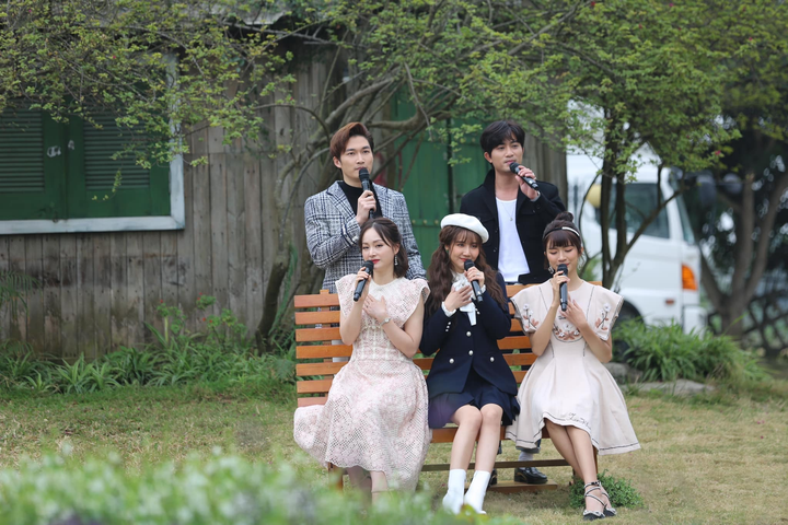 Mạnh Trường, Phương Oanh hoà giọng nhạc phim 'Hương vị tình thân' - 3