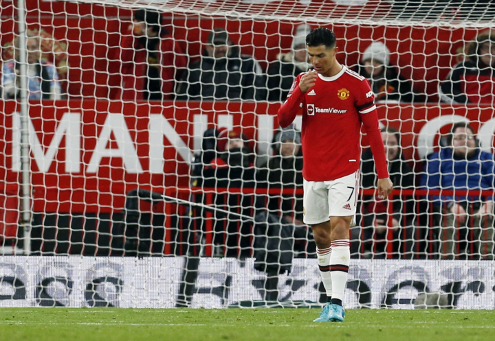 Ronaldo đá hỏng phạt đền, Man Utd bị loại khỏi FA Cup - 1