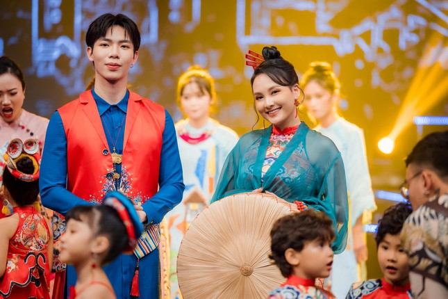 Bảo Thanh tái xuất rạng rỡ sau thời gian 'ở ẩn' làm mẹ bỉm sữa - 2