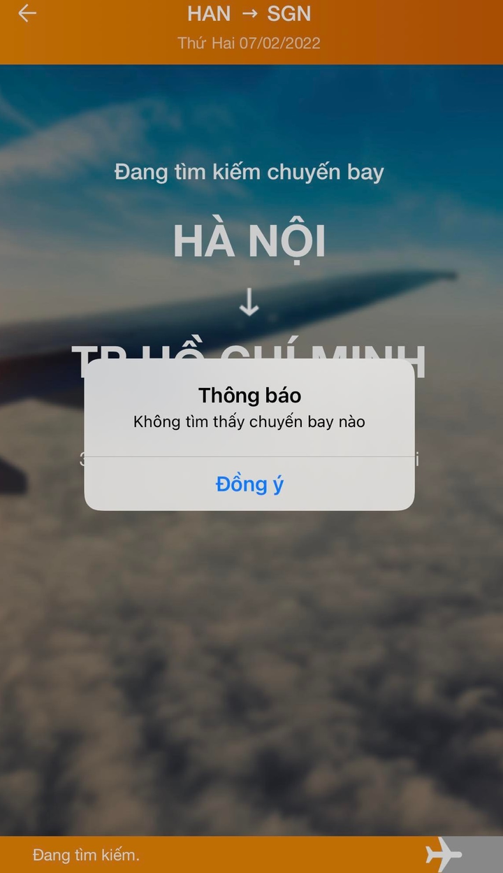 Vé máy bay Hà Nội đi TP.HCM: Bỏ ra cả chục triệu đồng cũng khó mua - 2