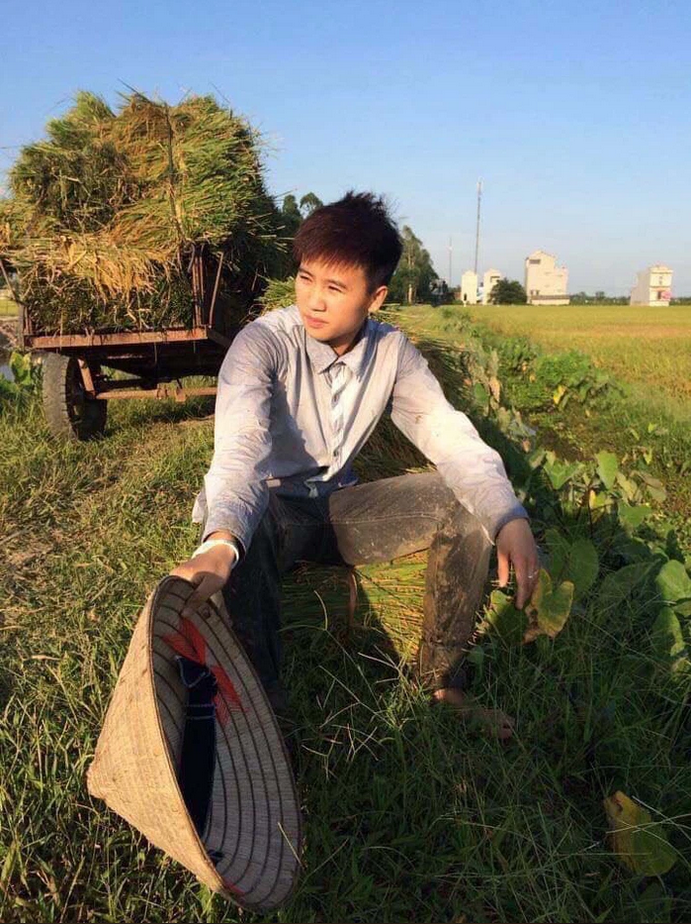 Phía sau tấm vé World Cup: Nhiều cầu thủ nữ làm 'nghề tay trái' để nuôi giấc mơ - 1