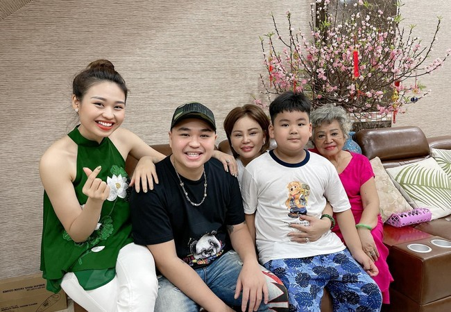 Diễn viên Lê Giang: 2 đời chồng, tuổi 50 tình cảm là con số không - 8