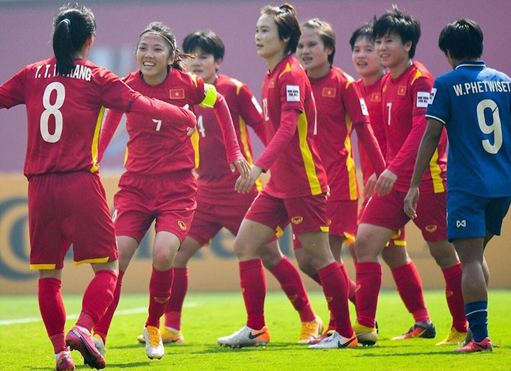 Tuyển nữ Việt Nam vượt Thái Lan, xứng danh số 1 Đông Nam Á - 2